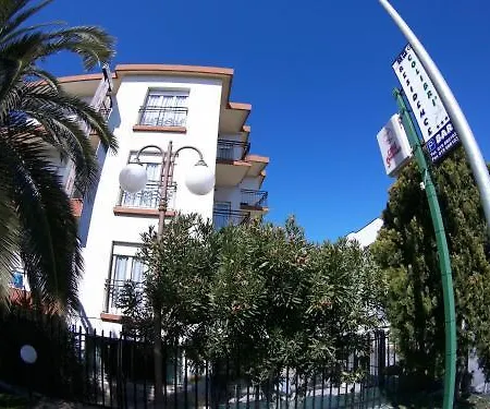 Colibri Family & Bike 3* Loano