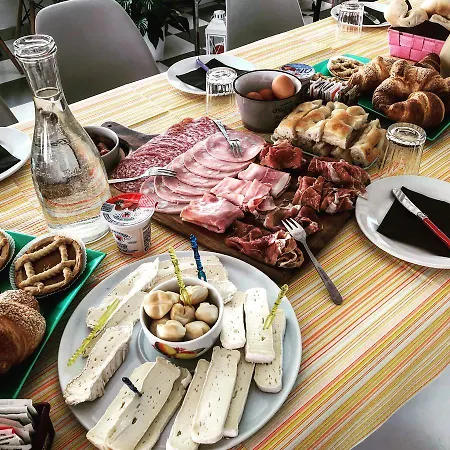 Colibri Family & Bike Aparthotel 3*